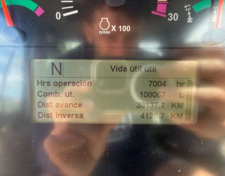 CATERPILLAR 12M3 AWD **MATRICULADA**